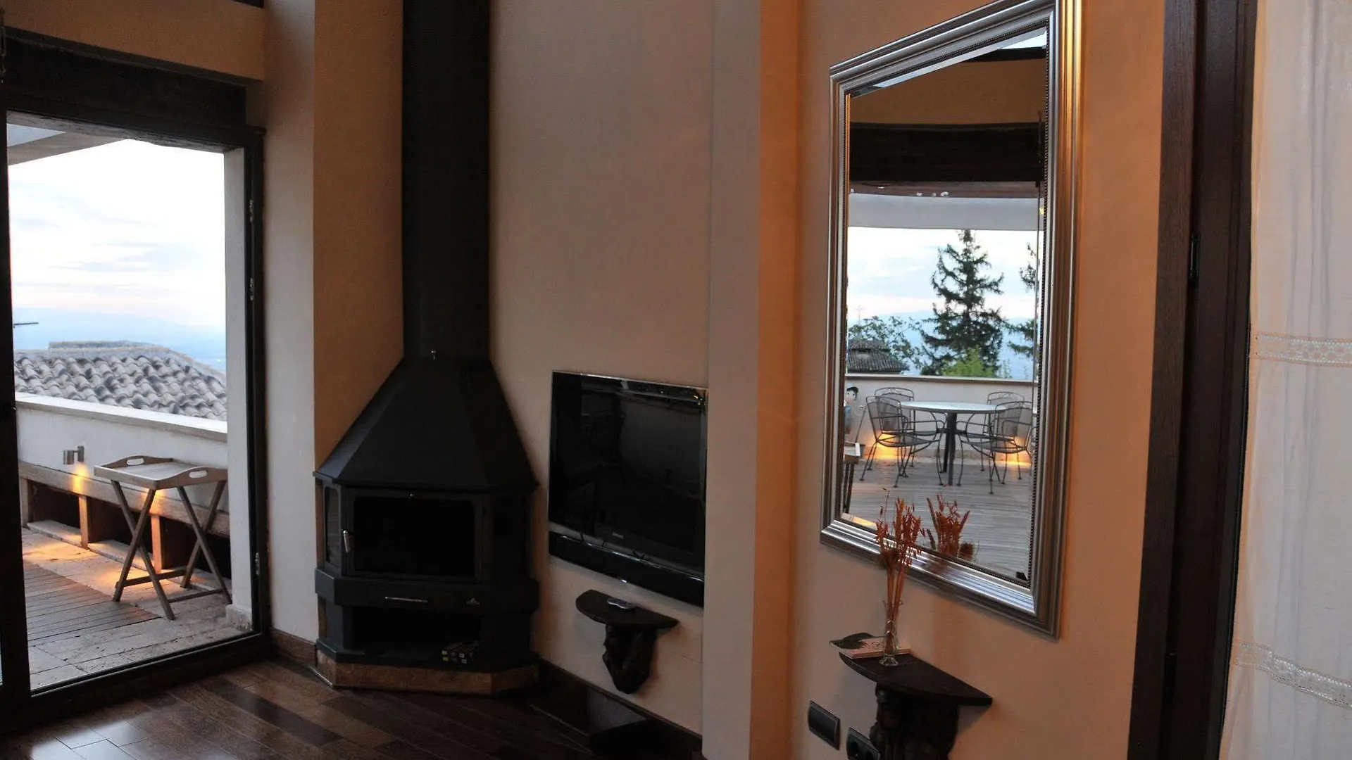 Apartamentos Turisticos Aguas De Víznar 3*,  스페인