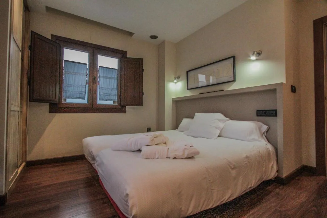 Apartamentos Turisticos Aguas De Víznar